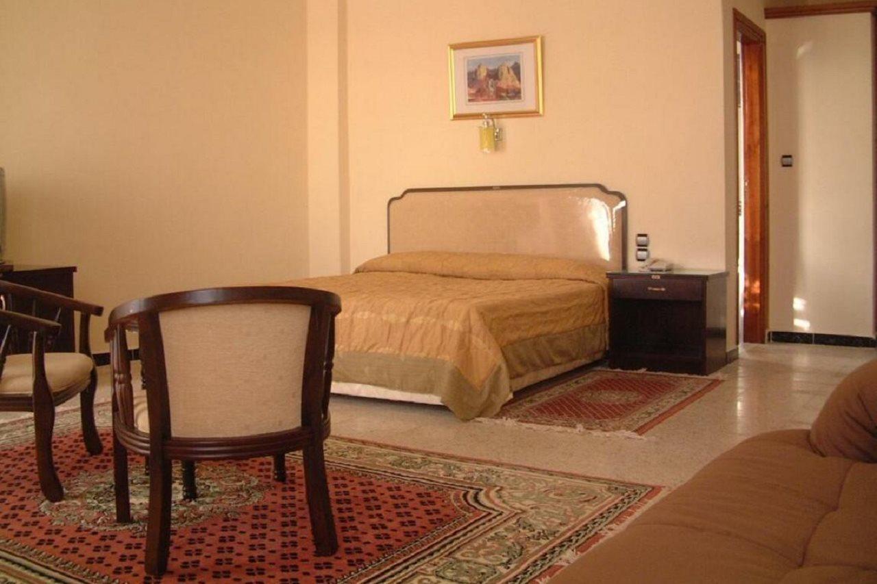Hotel Le Majestic Annaba Zewnętrze zdjęcie
